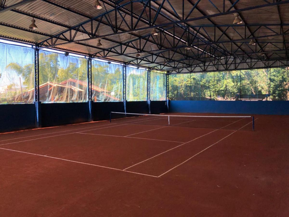 Apto Wembley Tenis * Ubatuba